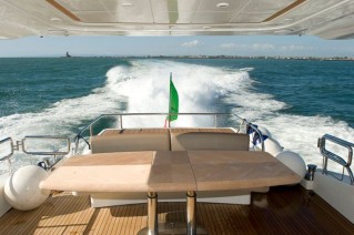 Yacht YUMI -  Aft Deck